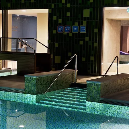 Rimske Terme - Zdraviliski Dvor