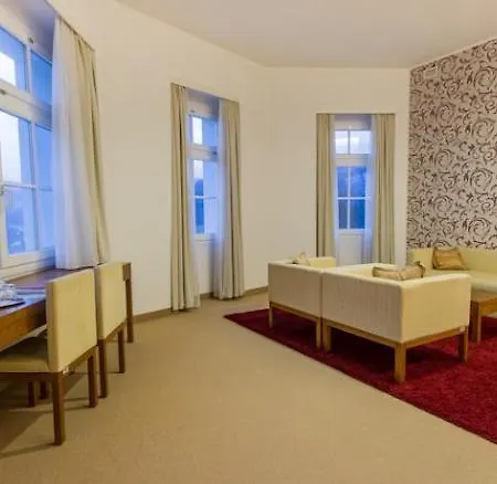 Hotel Rimske Terme - Zdraviliski Dvor Rimske Toplice