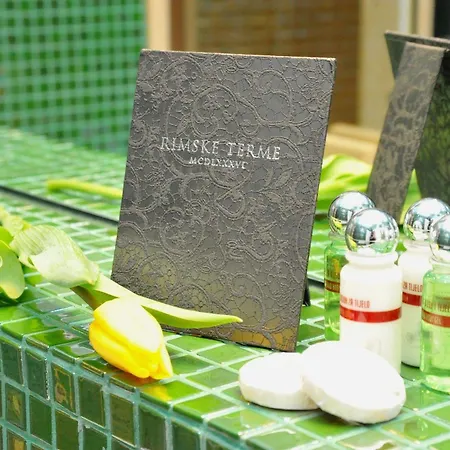 Rimske Terme - Zdraviliski Dvor Rimske Toplice