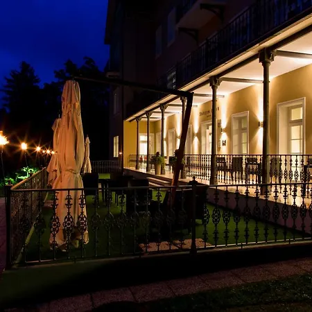 Rimske Terme - Zdraviliski Dvor 4*