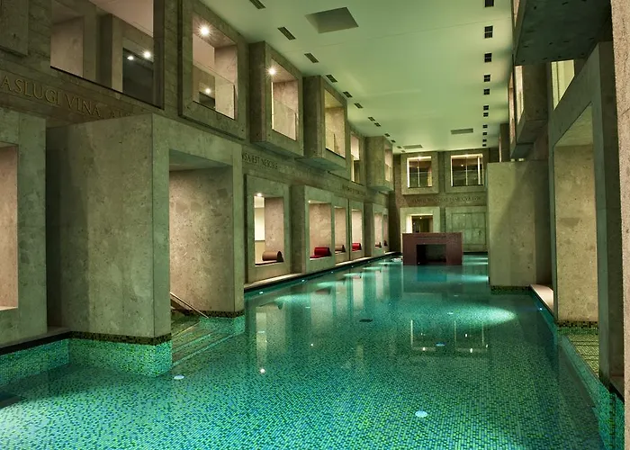 Rimske Terme - Zdraviliski Dvor מלון 4*