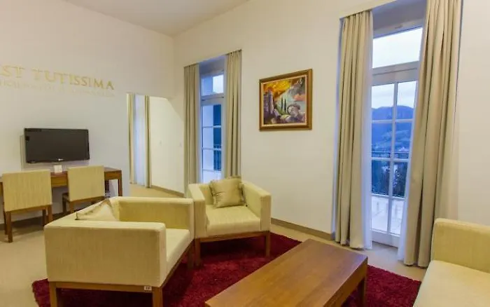 Rimske Terme - Zdraviliski Dvor Hotel 4*