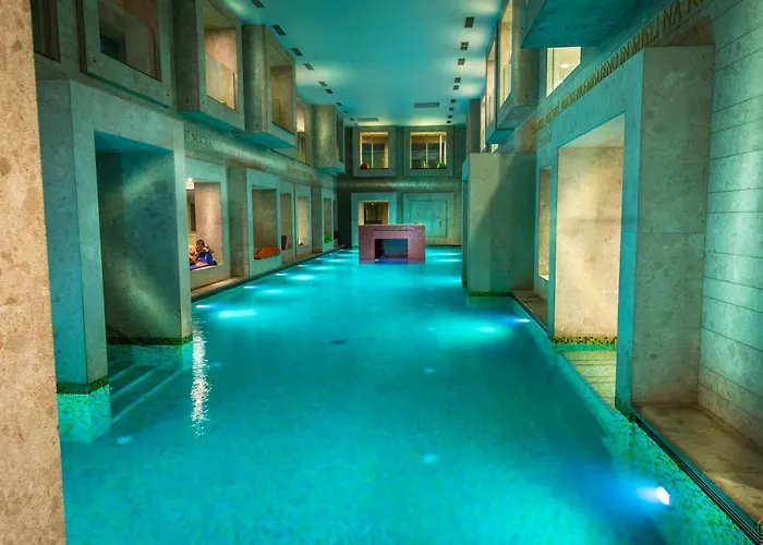 Rimske Terme - Zdraviliski Dvor Rimske Toplice